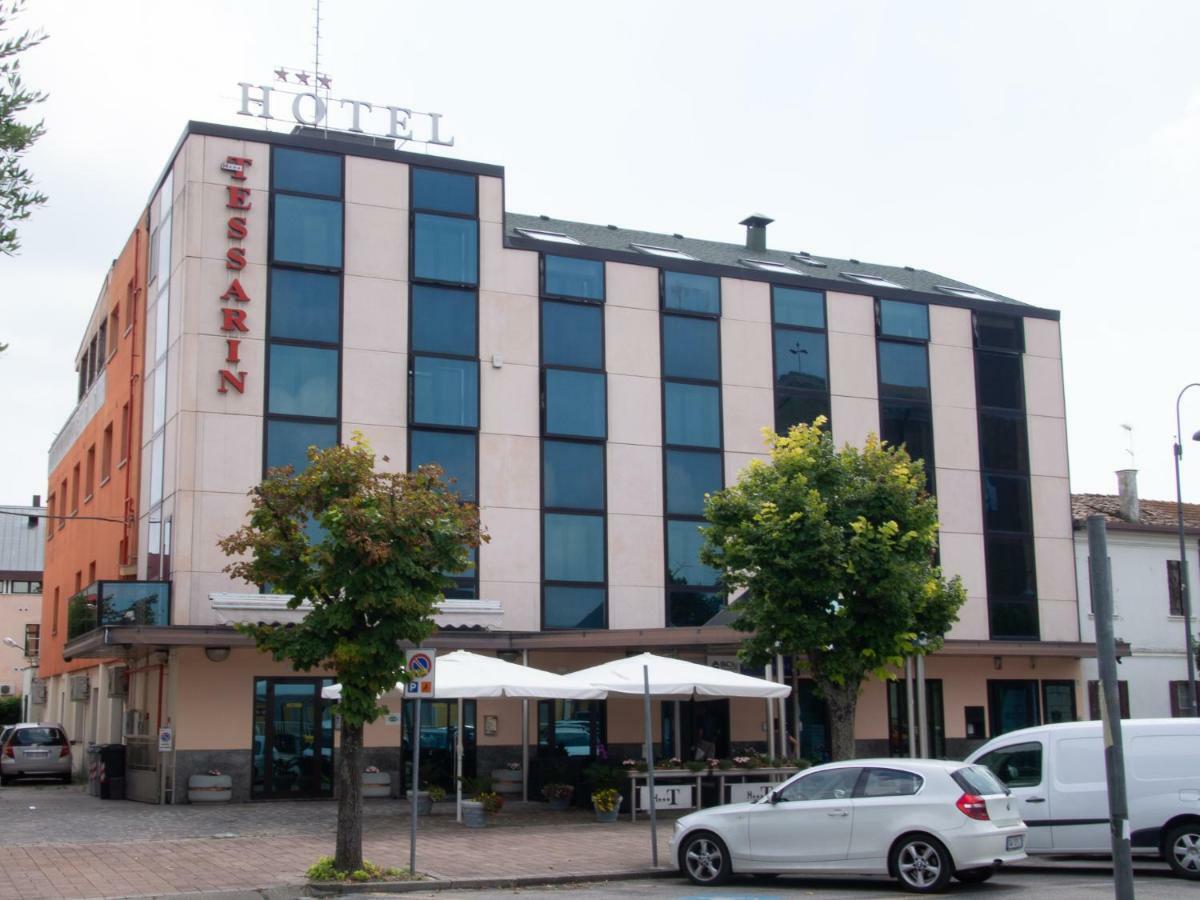 Hotel Tessarin Taglio di Po Exteriér fotografie